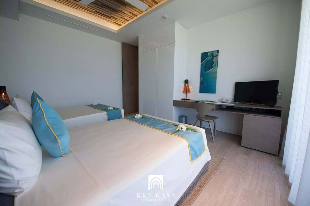 Phòng ngủ 3 và 4 của Luxury Beachfront Residences